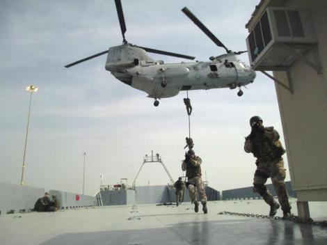 Italian Military Members.(U.S. Marine Corps photo by MSgt. Salvatore Cardella)
