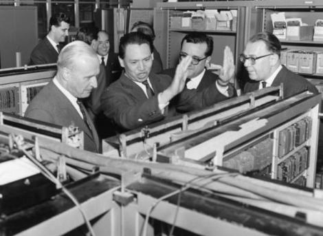 Mario Tchou (second from left) in Ivrea in 1961